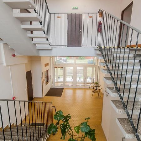 Hostel Favorit Týn nad Vltavou Exterior foto